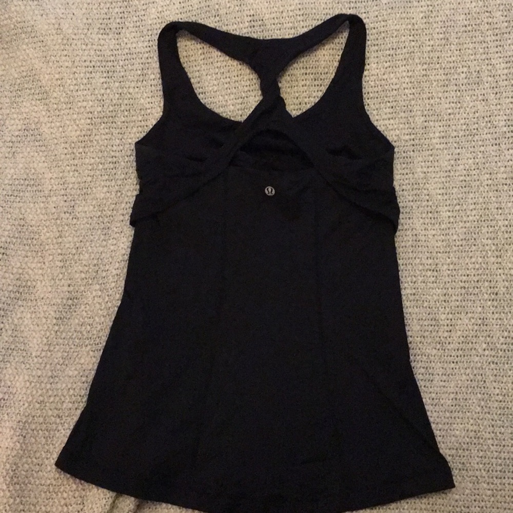 Lululemon twisted halter tank size 6